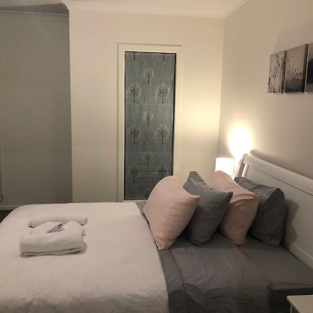 Apple House Tarneit North公寓 外观 照片