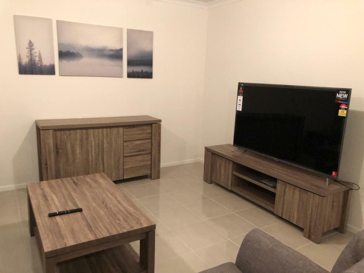 Apple House Tarneit North公寓 外观 照片