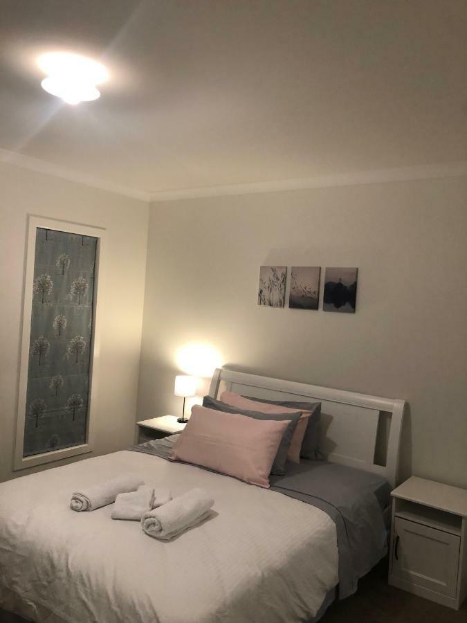 Apple House Tarneit North公寓 外观 照片