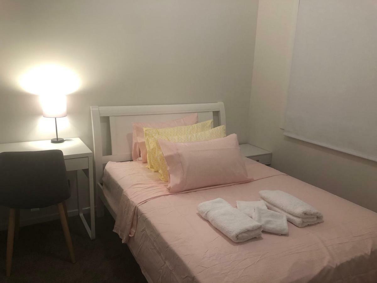 Apple House Tarneit North公寓 外观 照片
