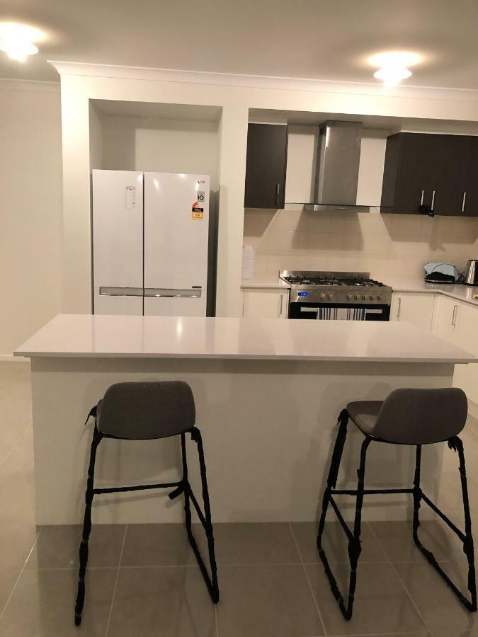 Apple House Tarneit North公寓 外观 照片